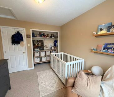 For Lease - 88 Hawktree Ridge, Barrhaven, Ontario - Photo 3