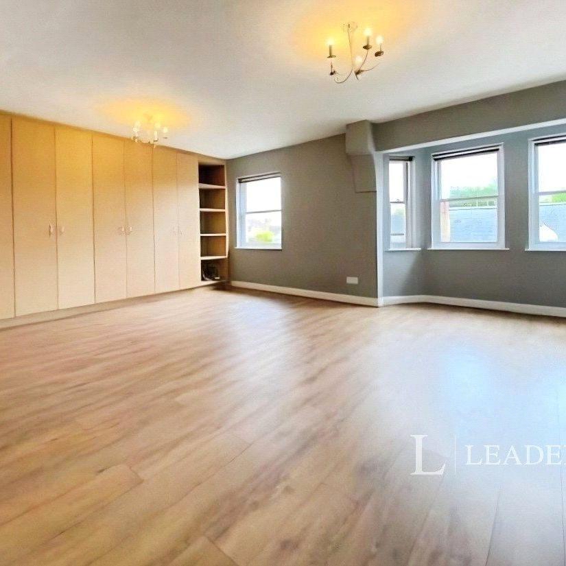 3 bedroom apartment to rent The Croft, PE9 - Photo 1