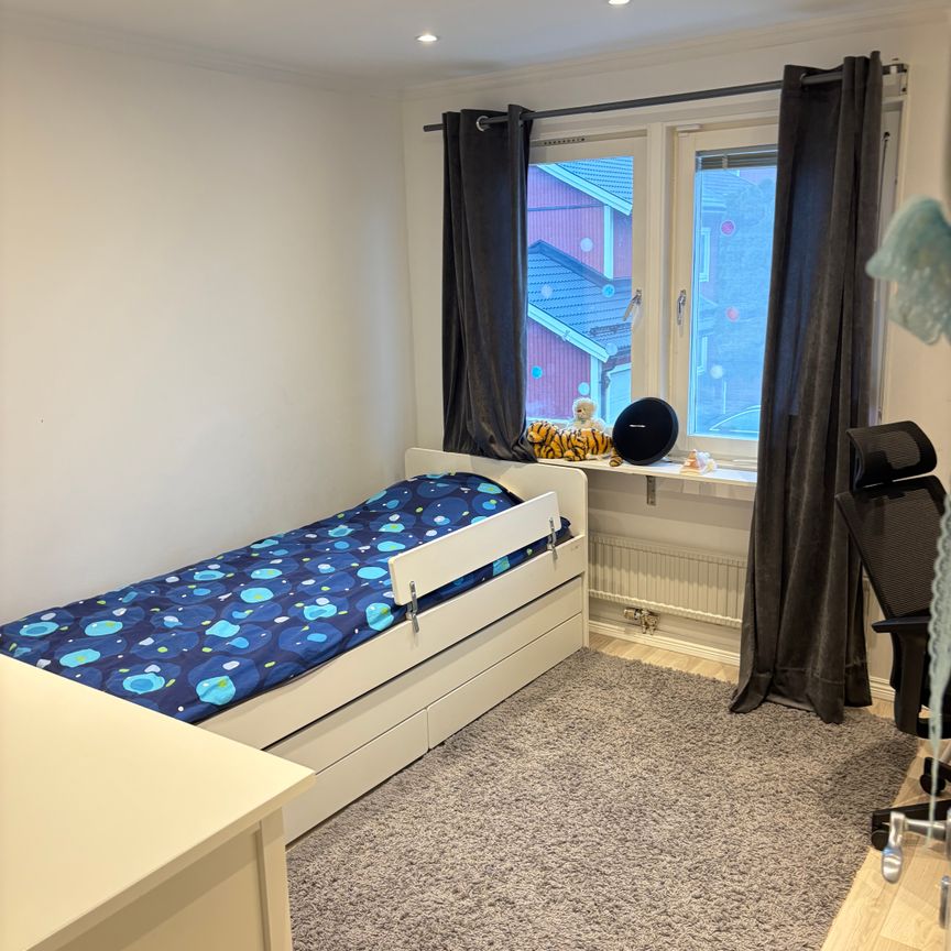 Sommarbo, Jordbro - Photo 1