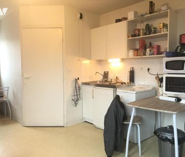 STUDIO - QUARTIER FACULTES PETIT PORT - SURFACE 23,50 M² - Photo 2