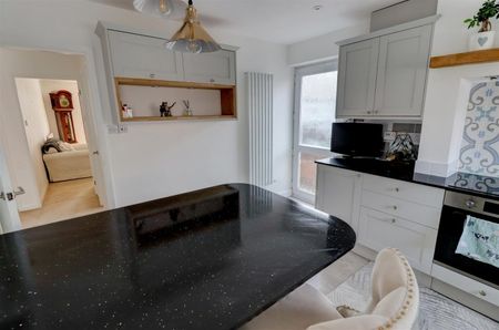 3 BED Detached bungalow To rent - Photo 5