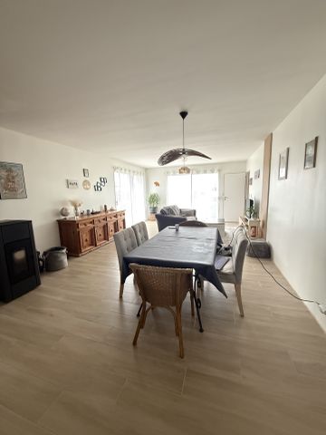 Location Maison 4 pièces 82m² ST PHILBERT DE BOUAINE 85660 - Photo 2