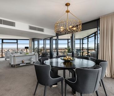 SUPREME ACCOMMODATION IN THE HEART OF THE CITY - Photo 3