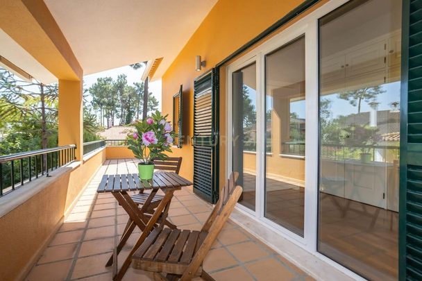 Corroios, Setúbal Municipality - Photo 1