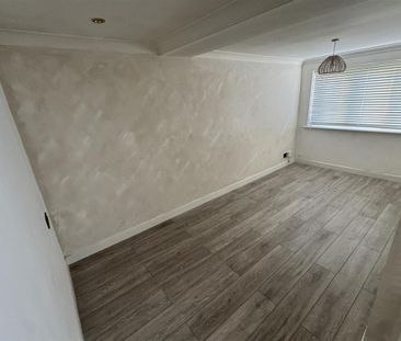 4 bedroom house to rent - Photo 4