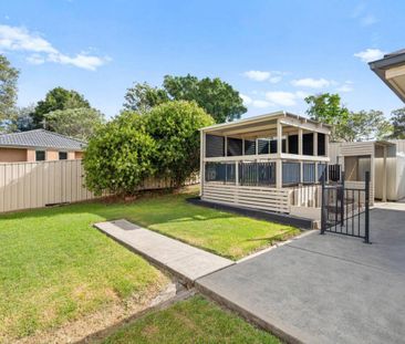 IMMACULATE FAMILY HOME! - Photo 4