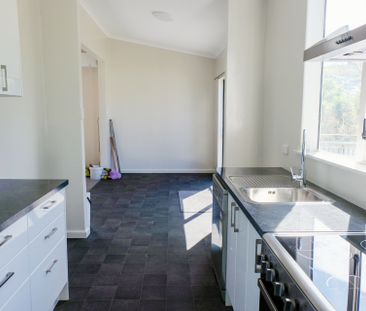 REFURBISHED FAMILY HOME - Photo 2