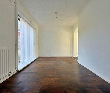 3 bedroom House To Let - Photo 1