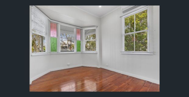 RENOVATED, AIR CONDITIONED, GAS COOKING - Photo 1