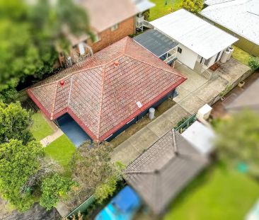 Delightful Family Home in Sought-after Location - Photo 5