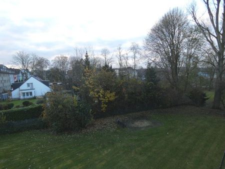 *** Modernsierte 2-Zimmerwohnung mit Balkon! *** - Photo 5