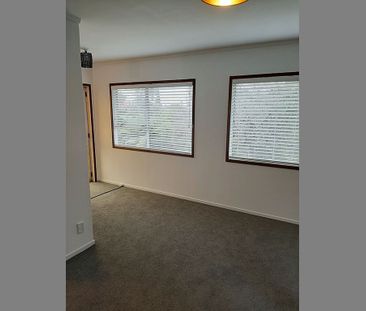 Delightfully One-Bedroom Unit With Convenient Location - Photo 4