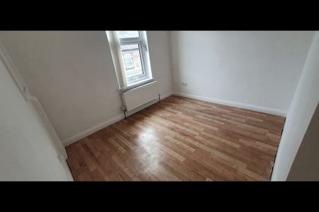 2 Bed Terraced House, Scorton Street, L6 - Photo 3