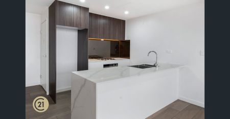 Modern 2 Bedroom Unit in an Ideal Location - Photo 2