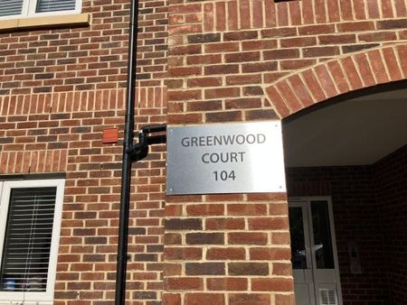 Foxley Lane, CR8, Property for rent - Photo 5