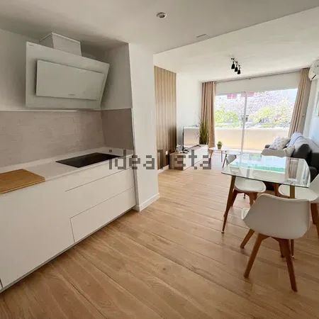 Alquiler de piso en Calle Obispo Herrera Oria, 3 - Photo 1