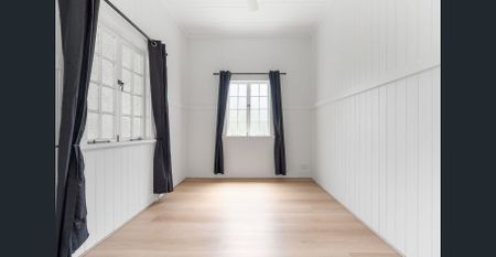 Newly Renovated Modern Home in Prime East Brisbane Location - Photo 5