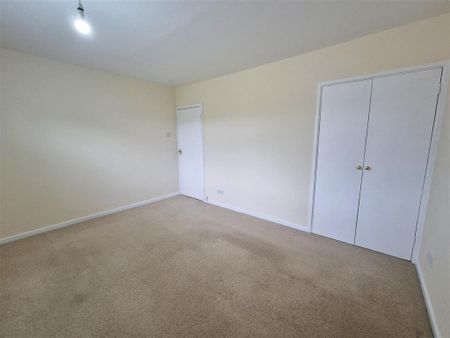 2 bedroom bungalow to rent - Photo 4