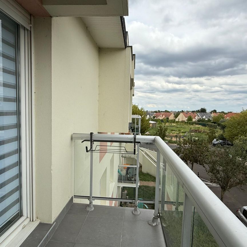 3 PIECES MEUBLE - CHATOU, - Photo 1