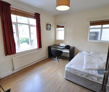 5 bedroom detached house to rent - Photo 6