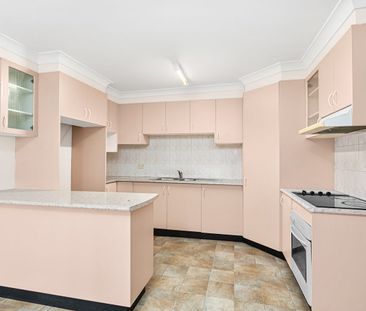 1/5 Poulter Street, West Wollongong, NSW 2500 - Photo 3