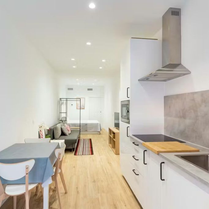 Carrer de Jordi de Sant Jordi, Valencia, Valencian Community 46022 - Photo 1