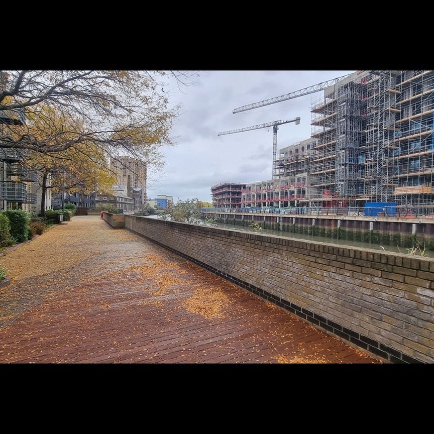 2 Bed Flat, Hewetts Quay, IG11 - Photo 2