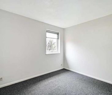 Hedgerley Court, Goldsworth, GU21 - Photo 1