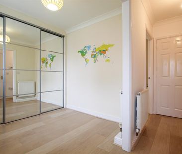 Samian Close, Highfields Caldecote, Cambridge - Photo 4