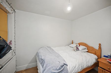 87a Dunluce Avenue, Belfast, BT9 7AW - Photo 3