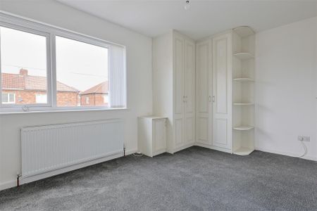 2 bedroom Semi-detached house to rent in Craig Crescent, Dudley, Cramlington, NE23 - Photo 2