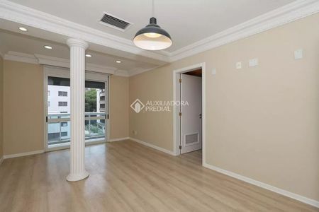 Apartamento com 3 quartos e 228m² para alugar em Rio Branco, Porto Alegre. - Photo 4