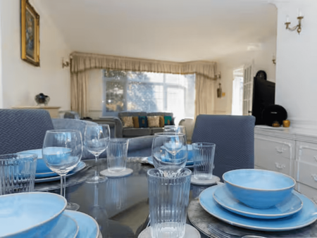 3 bedroom detached house to rent - Photo 4