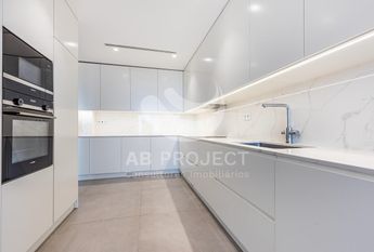 Apartamento T3 em Lisboa
