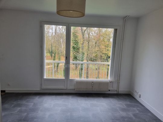 Location Appartement 1 pièce 24m² - Photo 1