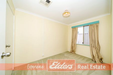 TWO MASTER BEDROOMS WITH ENSUITES - LARGE PATIO AREA! - Photo 5