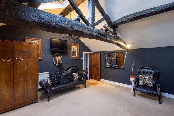 3 bedroom semi-detached house to rent - Photo 1