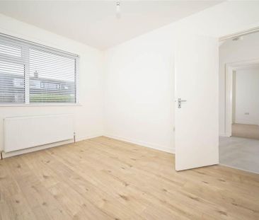 2 Rathmore Avenue, Bangor, BT19 1DH - Photo 3