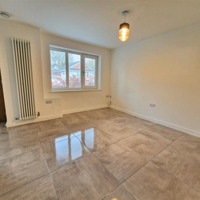 3 Bedroom Detached To Let - Photo 1