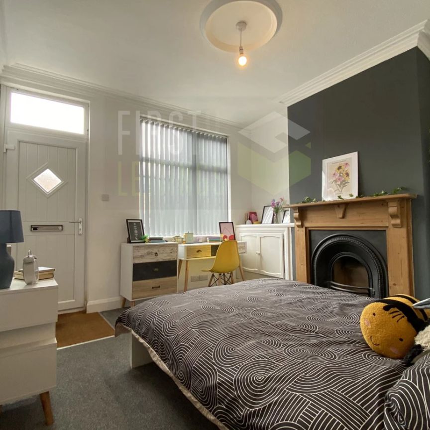 Wordsworth Road, Clarendon Park, Leicester, LE2 - Photo 1