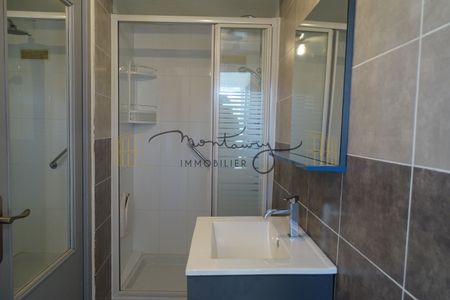 Location Appartement 3 pièces 47m² NIMES 30900 - Photo 3