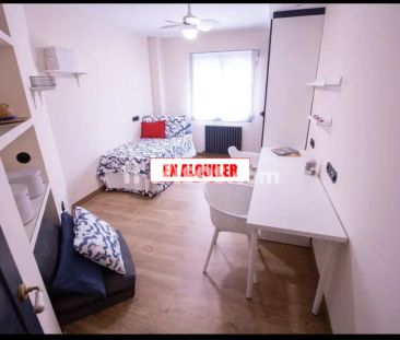 Piso en alquiler en Universidad - Foto 4