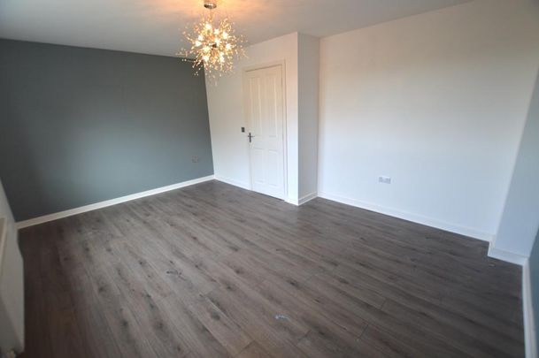 4 bedroom townhouse to rent - Photo 1