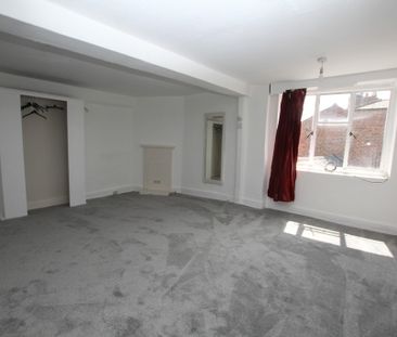 2 Bedroom Apartment, Chester - Photo 5