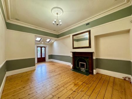 7 bedroom terraced house to rent - Photo 4