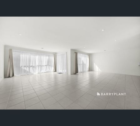 51 Golden Grove Drive, Narre Warren South, Vic 3805 - Photo 1