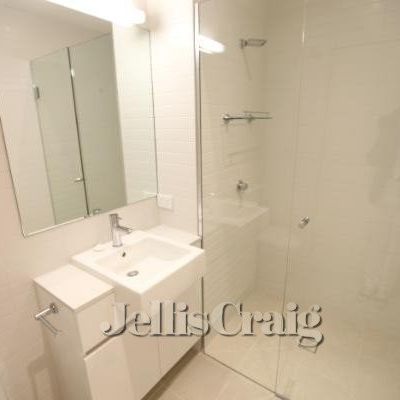2/67 Ferguson Street, Williamstown - Photo 4