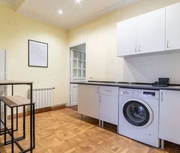 Calle de Atocha, Madrid, Community of Madrid 28012 - Photo 4