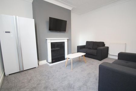 3 bedroom house to rent - Photo 2