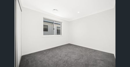 Brand New Modern Family Home - Photo 4